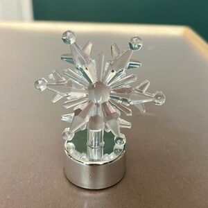 BBW light-up snowflake candle topper